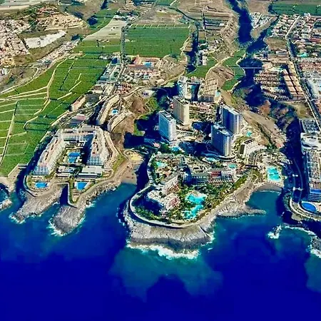Luxury Apartment: Sky, Ocean And Volcano View